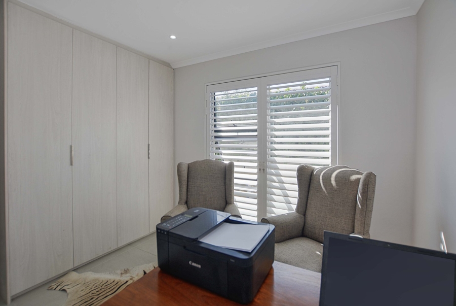 4 Bedroom Property for Sale in Blouberg Rise Western Cape